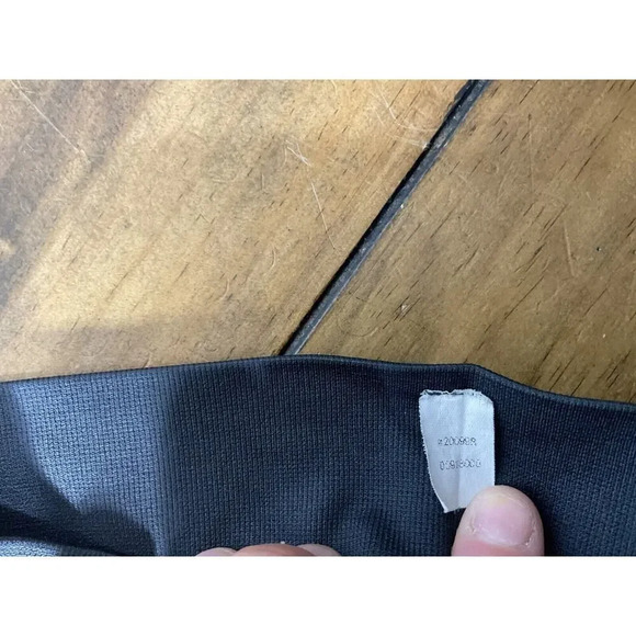 Spanx Leggings Black Camo Cropped Look at Me Now Seamless Leggings Size Medium - Picture 4 of 8